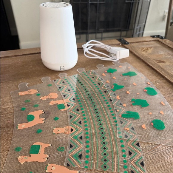 Hatch Rest Sound Machine - Picture 2 of 4